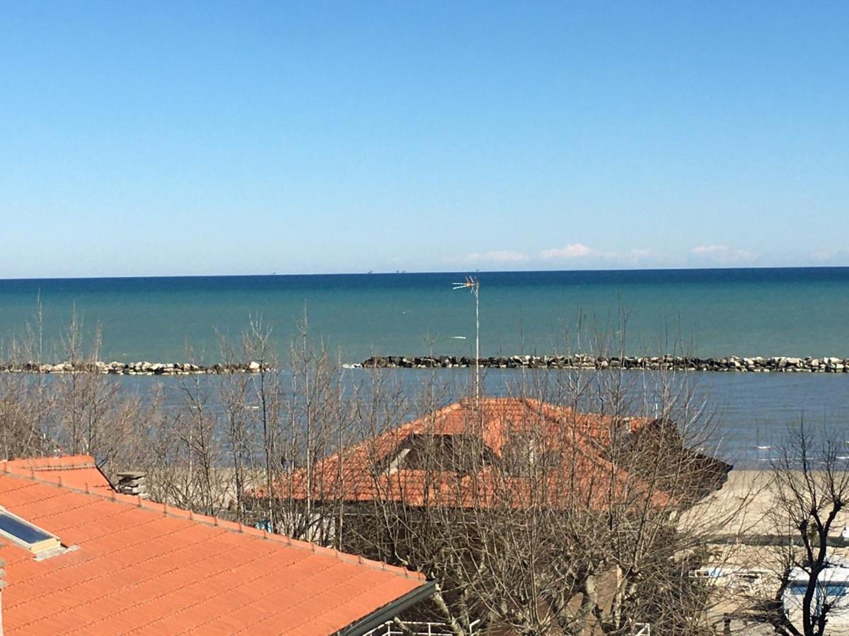 Dea Della Salute Hotel Bellaria-Igea Marina Esterno foto